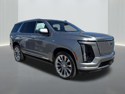 New 2026 Cadillac Escalade Luxury w/ LPO, Radiant Package AWD/4WD image 3