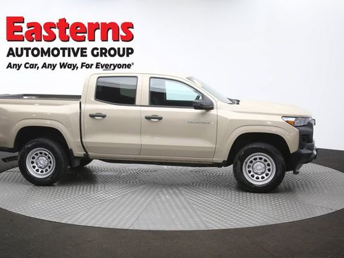 Used 2023 Chevrolet Colorado W/T RWD image 45