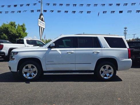 Used 2018 Chevrolet Tahoe LT w/ LT Signature Package AWD/4WD image 7