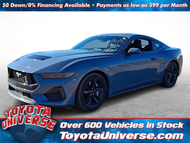 Used 2025 Ford Mustang GT RWD image 3