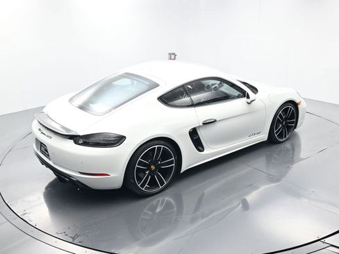 Used 2025 Porsche 718 Cayman GT4 image 33