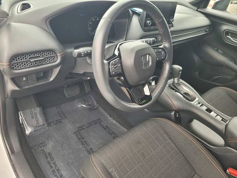 Certified 2024 Honda HR-V Sport image 12