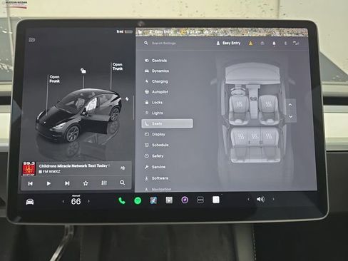 Used 2025 Tesla Model Y Long Range image 33