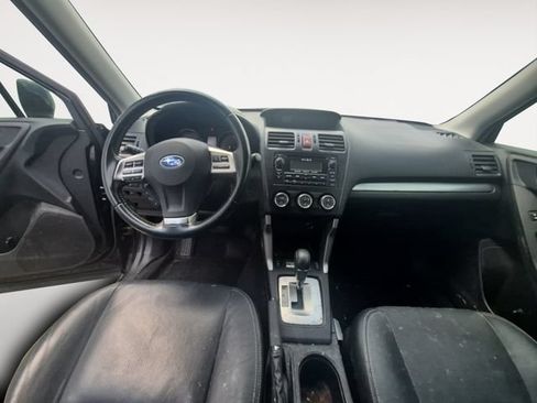 Used 2014 Subaru Forester 2.5i Limited AWD/4WD image 10