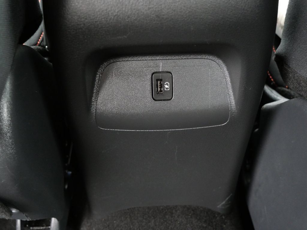 Used 2025 Nissan Sentra SR FWD image 21