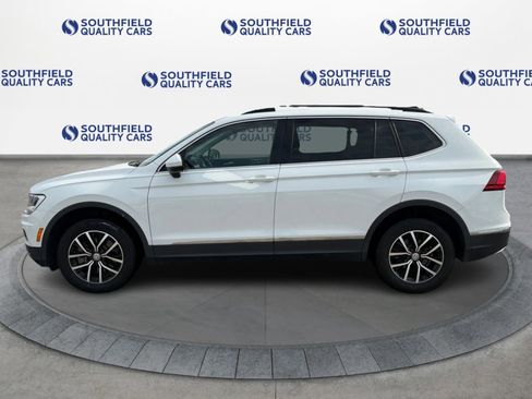 Used 2021 Volkswagen Tiguan SE AWD/4WD image 3