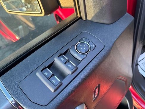 Used 2016 Ford F150 XLT w/ Equipment Group 302A Luxury image 11