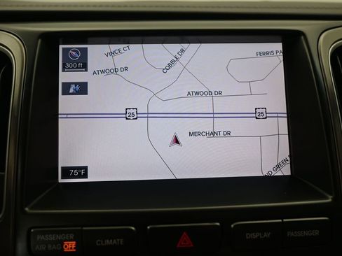 Used 2012 Hyundai Equus Signature RWD image 13