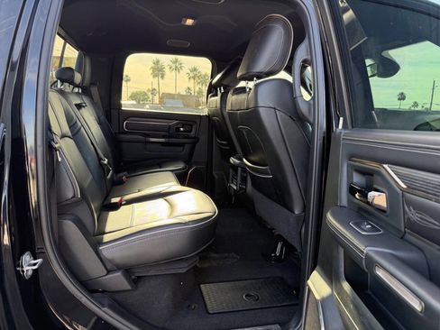 Used 2022 RAM 3500 Limited w/ Towing Technology Group image 27