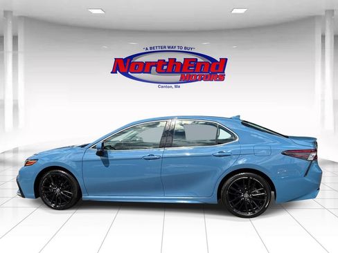 Used 2024 Toyota Camry XSE FWD image 4