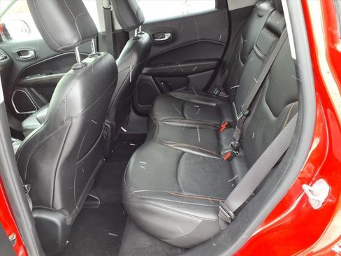 Used 2019 Jeep Compass Limited image 11