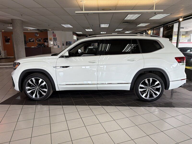 Used 2022 Volkswagen Atlas SEL Premium AWD/4WD image 2