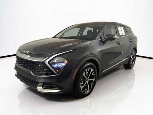 Used 2023 Kia Sportage EX FWD image 9
