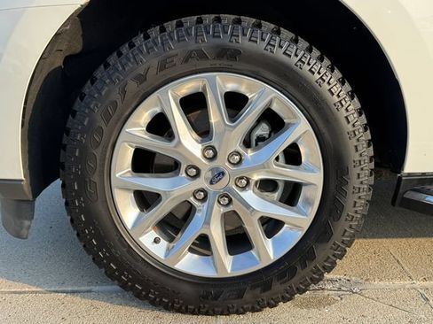 Used 2021 Ford Expedition XLT AWD/4WD image 13