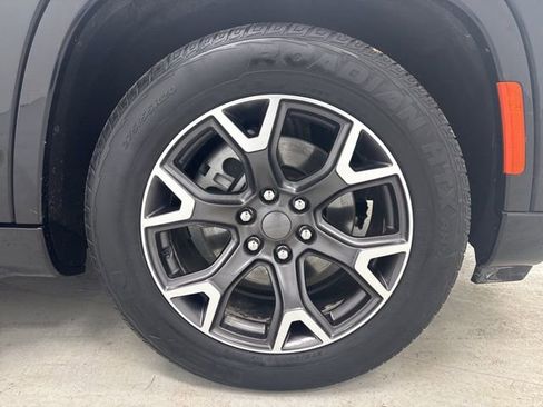 Used 2024 Jeep Wagoneer Series III image 34