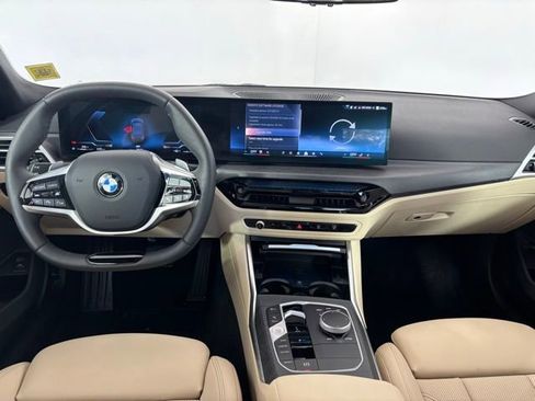 Used 2025 BMW 330i xDrive Sedan w/ M Sport Package AWD/4WD image 13