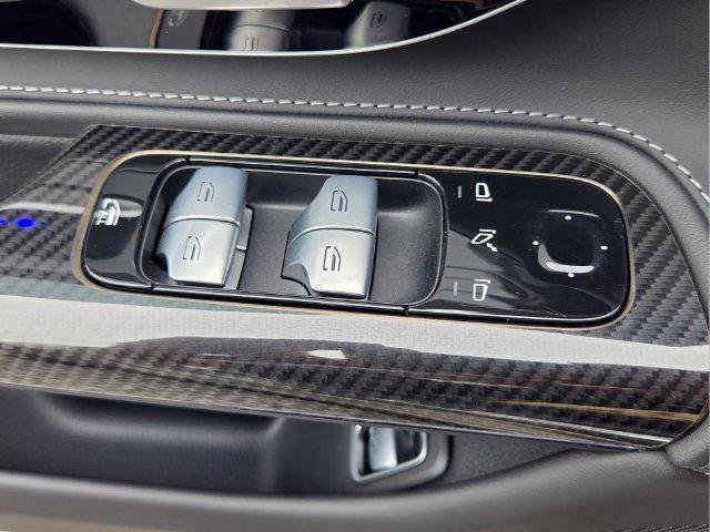 Used 2022 Mercedes-Benz SL 63 AMG 4MATIC image 20