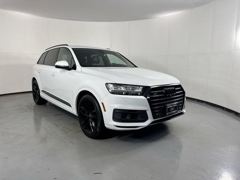Used 2018 Audi Q7 3.0T Prestige w/ Prestige Package AWD/4WD image 4
