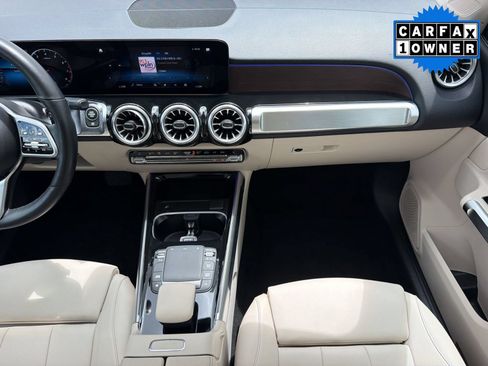 Used 2023 Mercedes-Benz GLB 250 image 29