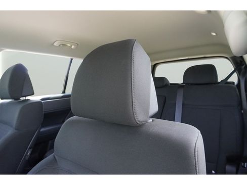 Used 2025 Hyundai Santa Fe SE FWD image 22
