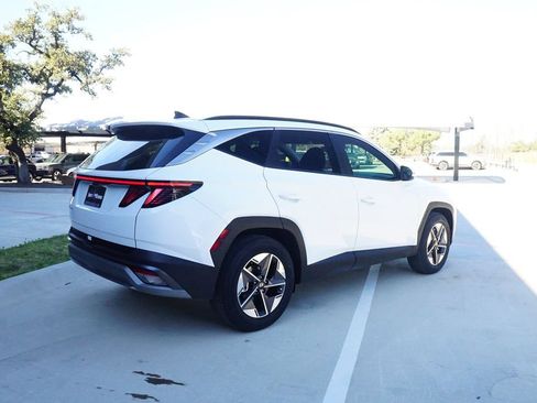 New 2026 Hyundai Tucson SEL FWD image 6