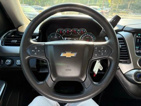 Used 2019 Chevrolet Tahoe 4WD image 13