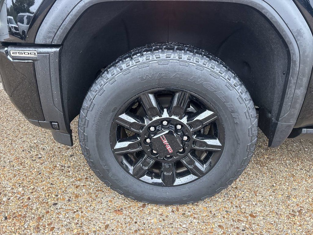Certified 2024 GMC Sierra 2500 AT4 w/ AT4 Preferred Package AWD/4WD image 34