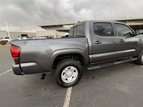 Used 2020 Toyota Tacoma SR w/ SR Convenience Package image 2