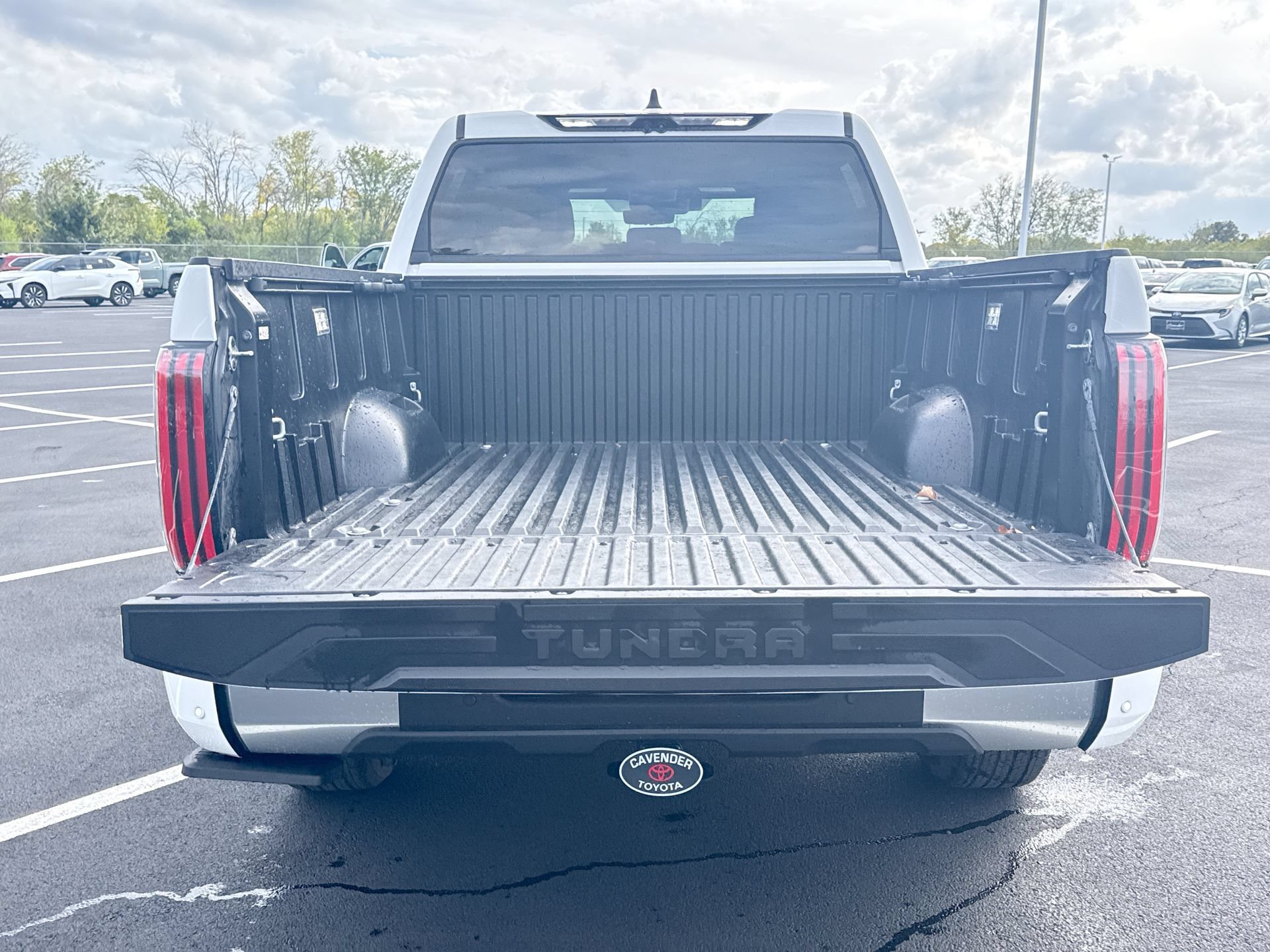 Certified 2025 Toyota Tundra Limited AWD/4WD image 21