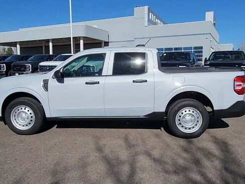 New 2025 Ford Maverick XL w/ Equipment Group 101A image 12