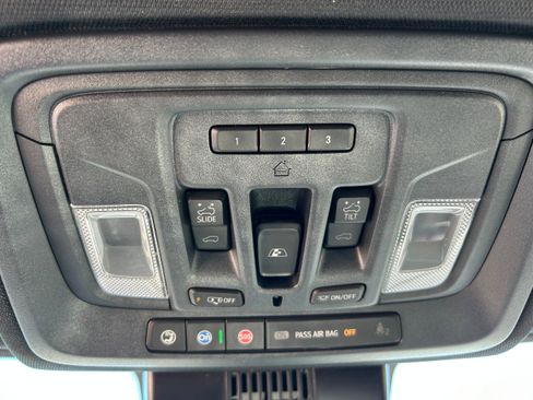 Used 2026 Chevrolet Silverado 3500 High Country w/ Technology Package image 30