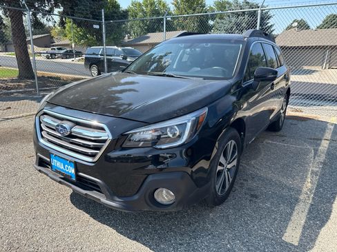 Used 2019 Subaru Outback 2.5i Limited AWD/4WD image 2