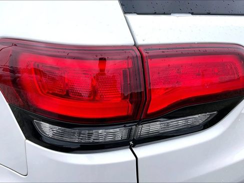 Used 2019 Jeep Grand Cherokee SRT AWD/4WD image 20
