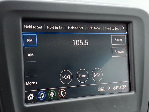 Used 2021 Chevrolet Equinox LS image 16