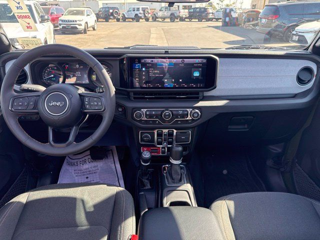 Certified 2024 Jeep Wrangler Unlimited AWD/4WD image 29