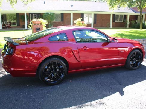 Used 2013 Ford Mustang GT Premium w/ Security Pkg image 32