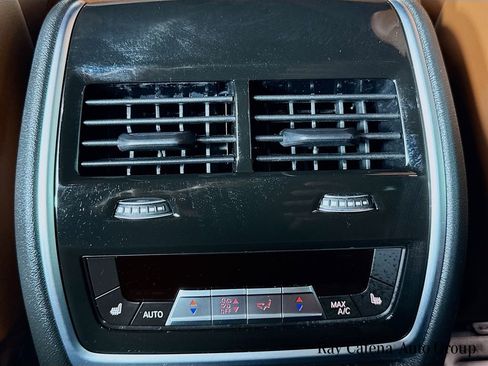 Used 2026 BMW X7 xDrive40i w/ Executive Package image 27