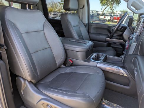 Used 2021 Chevrolet Silverado 2500 LTZ w/ LTZ Plus Package image 10