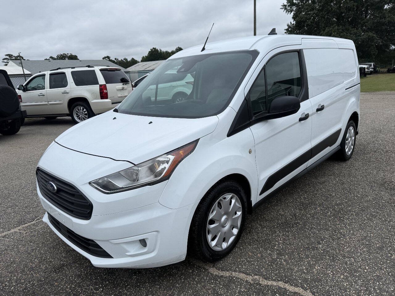 Used 2019 Ford Transit Connect XLT FWD image 8