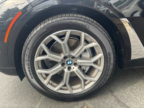 Used 2020 BMW X7 xDrive40i w/ Premium Package image 12