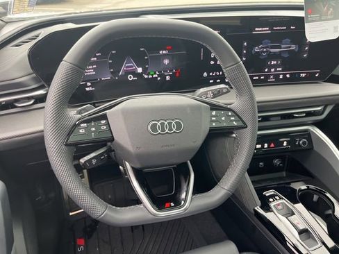 New 2025 Audi SQ5 Premium Plus image 33