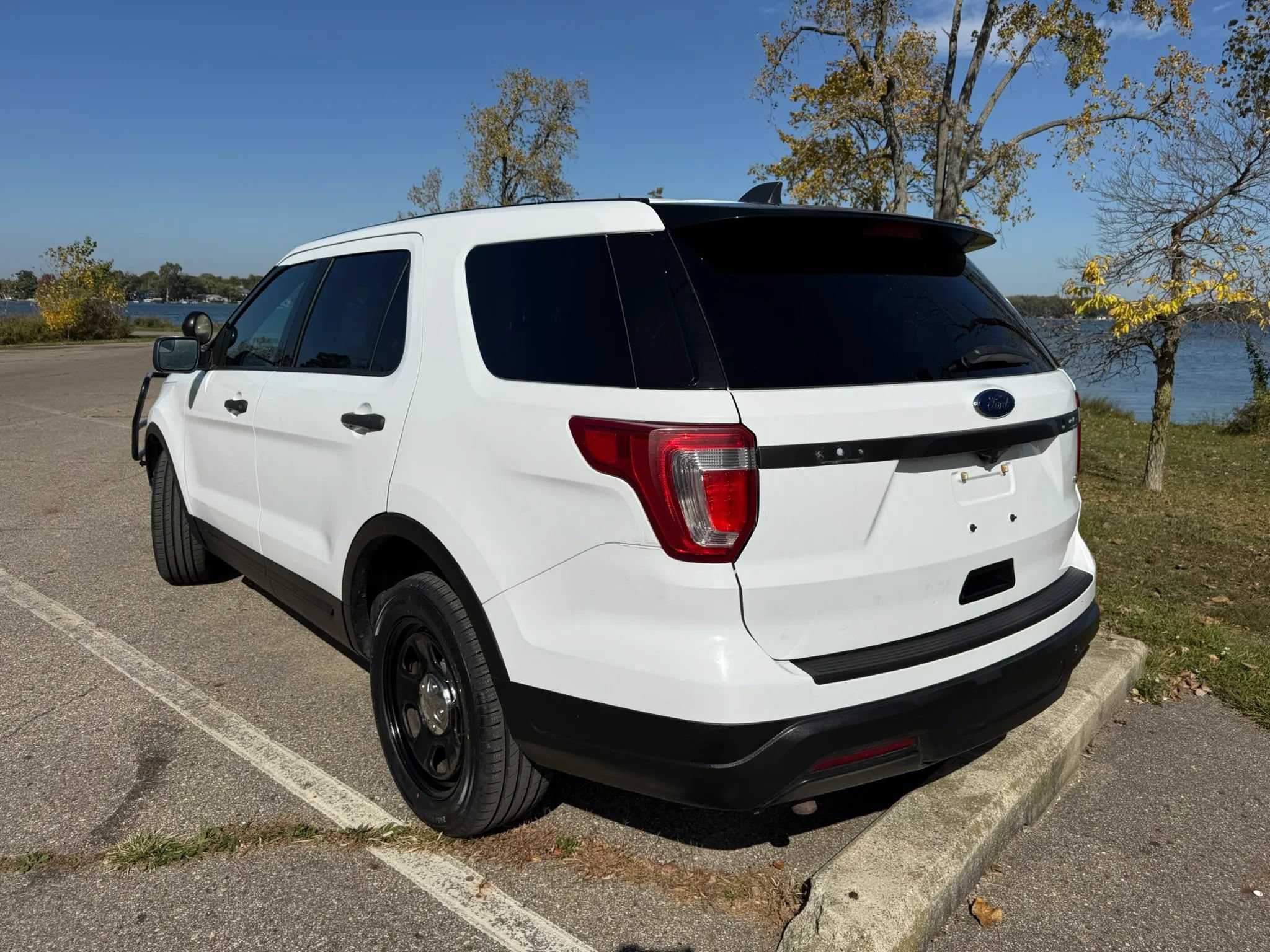 Used 2018 Ford Explorer 4WD Police Interceptor image 7