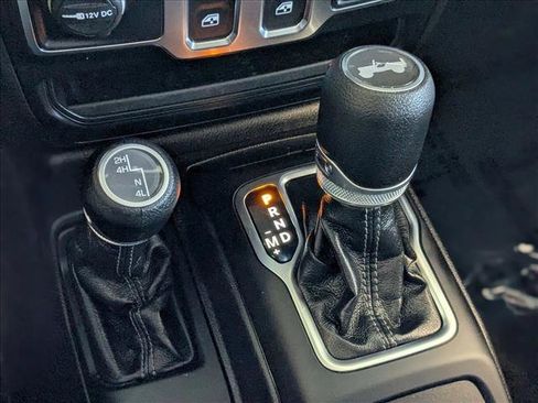 Certified 2025 Jeep Wrangler Sport AWD/4WD image 12