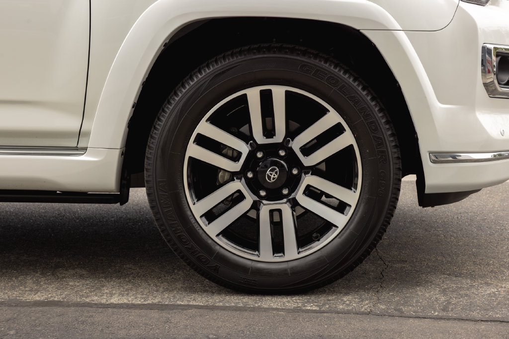Certified 2024 Toyota 4Runner Limited RWD image 4