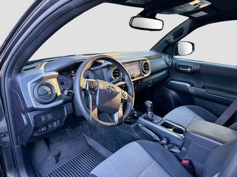 Used 2023 Toyota Tacoma TRD Sport w/ Advanced Technology Package AWD/4WD image 10