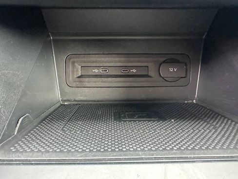 Used 2021 Volkswagen Atlas SE AWD/4WD image 24