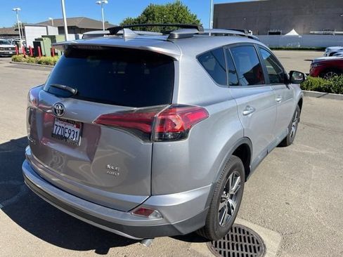 Used 2017 Toyota RAV4 XLE w/ Plus Special Value Package AWD/4WD image 5