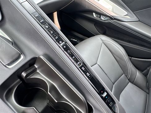 Used 2025 Chevrolet Corvette Stingray 1LT image 23