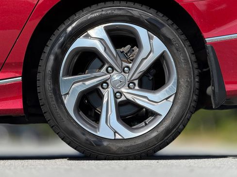 Used 2019 Honda Accord EX image 19