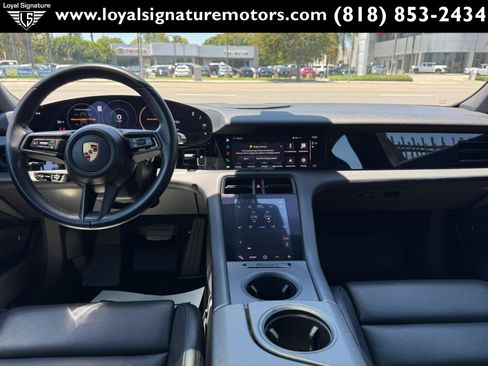 Used 2021 Porsche Taycan 4S AWD/4WD image 15